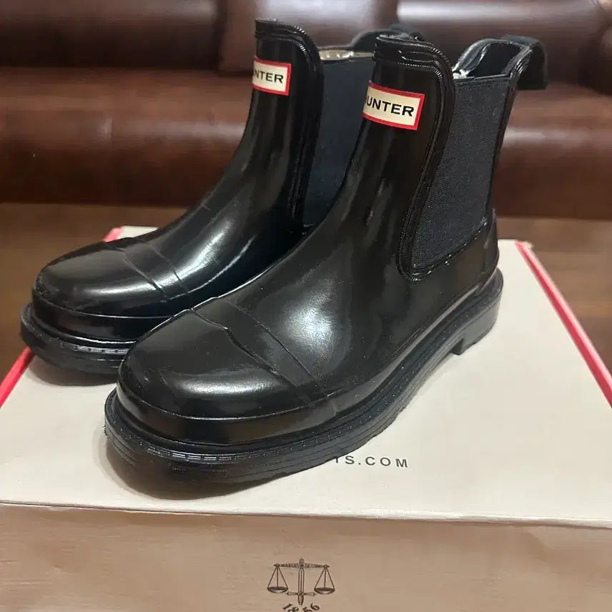 [BUNJANG] Hunter Commando Chelsea Gloss Black Boots Size 230 / 헌터 코만도 첼시 글로스 블랙 부츠 230사이즈
