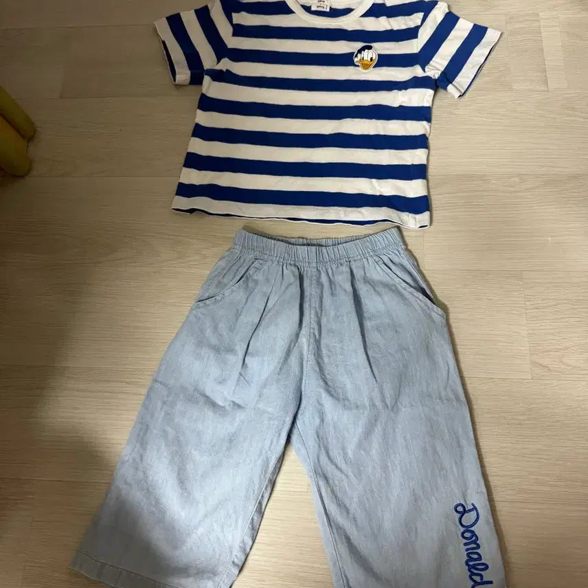 [BUNJANG] Agabang Disney Donald Duck Top &amp; Bottom Set Size 110 / 아가방 디즈니  상하복 세트 110