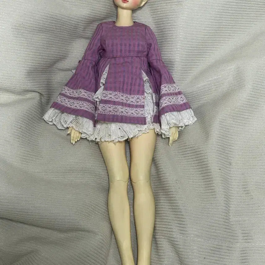 [BUNJANG] Vintage Ball-Jointed Doll with Purple Checkered Dress / 오래된 구체관절인형 팝니다