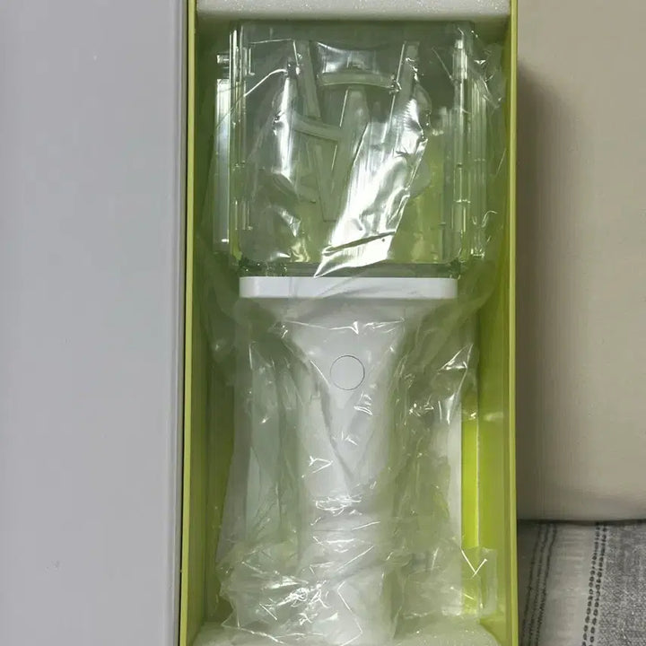[BUNJANG] NCT WISH NCTWELOVE Official Light Stick (NewMoom) / [새상품] 엔시티위시 응원봉 뉴믐 믐뭔봄 nctwish