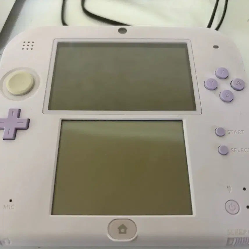 [SOLD OUT] 닌텐도 2DS 라벤더 (일본판)