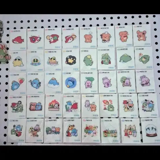 [BUNJANG] Pixelly Sticker Collection (40 Types) Bundle Set / 픽셀리 띠부씰 스티커 올컬렉 40종 일괄판매