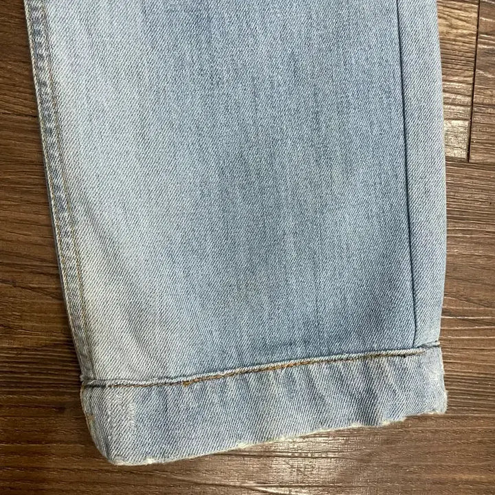 [BUNJANG] Dolce &amp; Gabbana D&amp;G Distressed Repaired Anchor Embroidery Loose Fit Jeans / 돌체앤가바나 D&amp;G 디스트레스드 리페어드 데님 팬츠 48