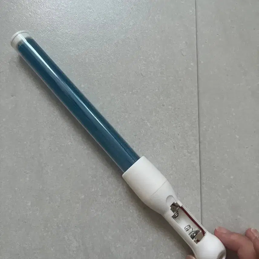 [BUNJANG] VINCENZO Lightstick / 뚜껑없는 작동 잘되는 빈첸응원봉 팝니다