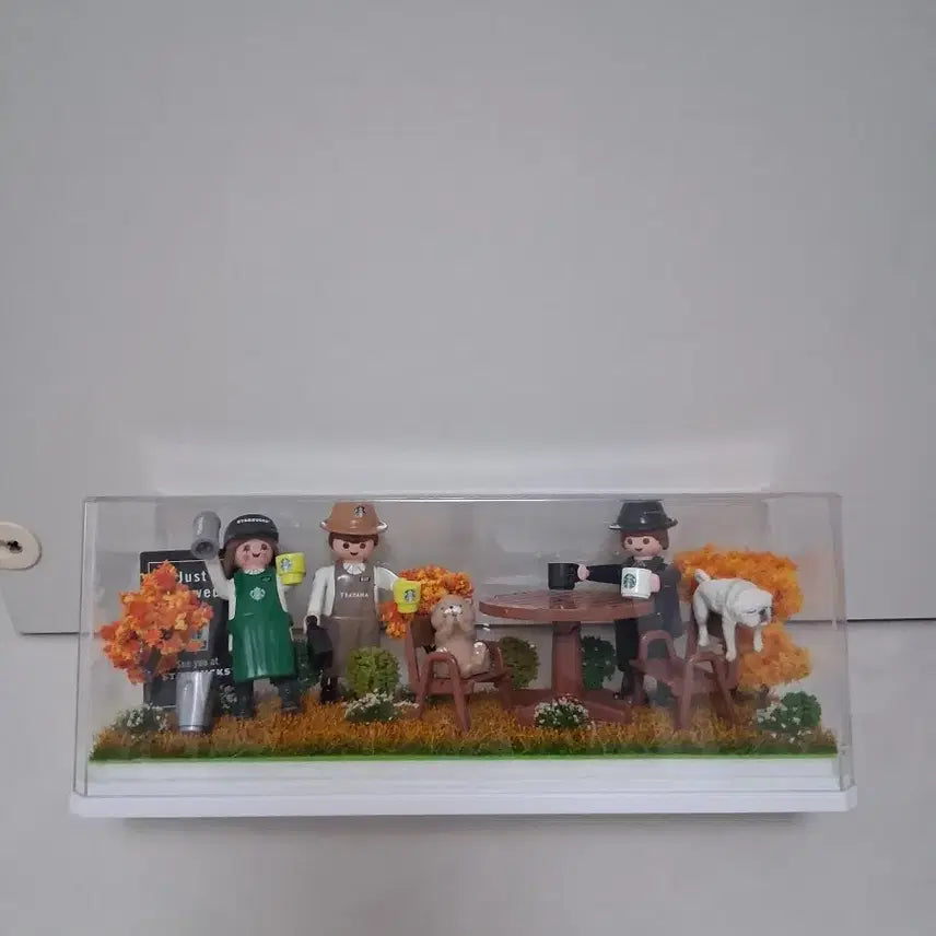 [BUNJANG] Playmobil Starbucks Diorama Set / 플레이모빌 스타벅스 디오라마
