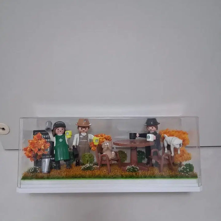 [BUNJANG] Playmobil Starbucks Diorama Set / 플레이모빌 스타벅스 디오라마