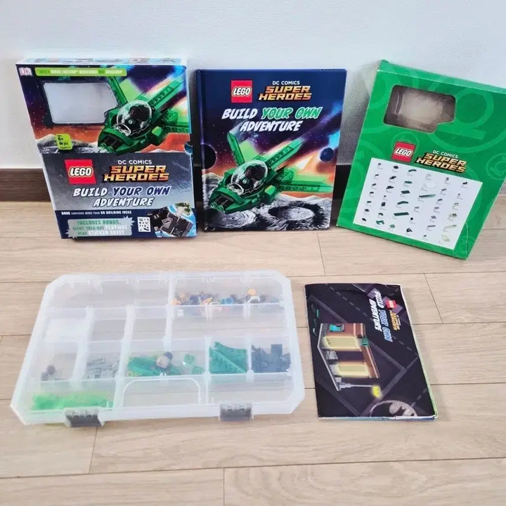 [BUNJANG] LEGO DC Super Heroes Build Your Own Adventure Book with Green Lantern Minifigure / [정품] 레고 DC 슈퍼히어로즈 빌드 유어 온 어드벤처 / LEGO