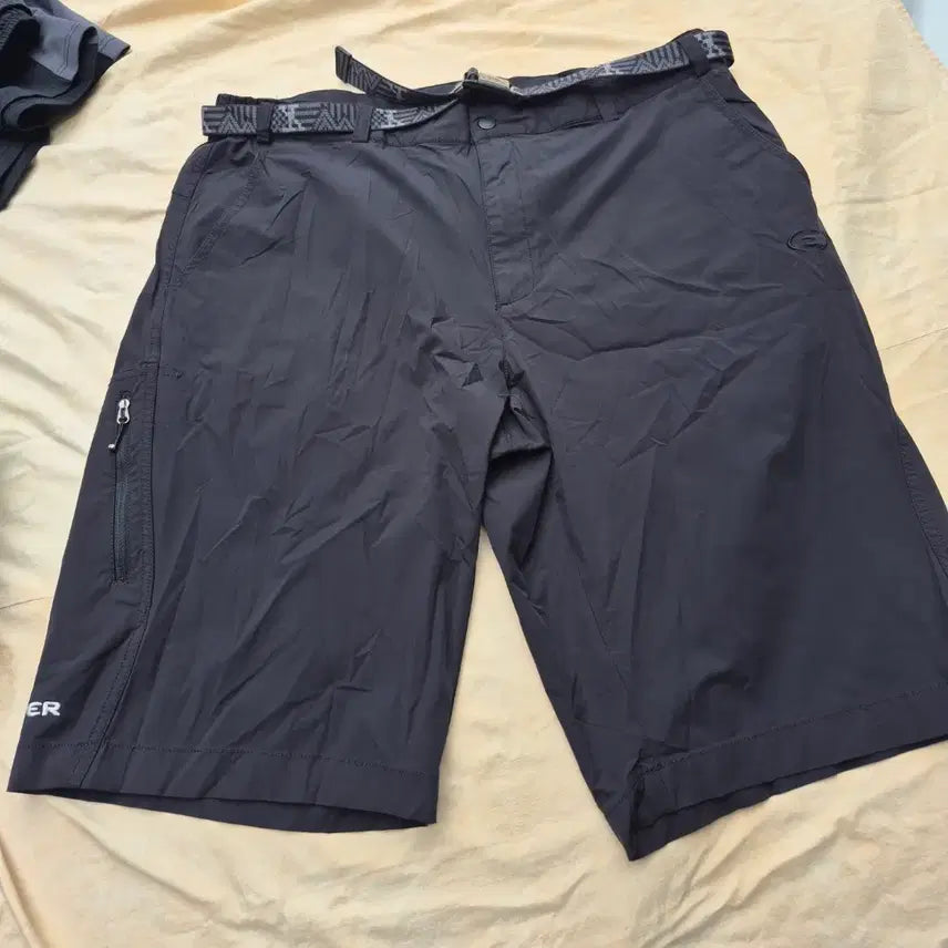 [BUNJANG] Eider 6-Part Hiking Pants Men&