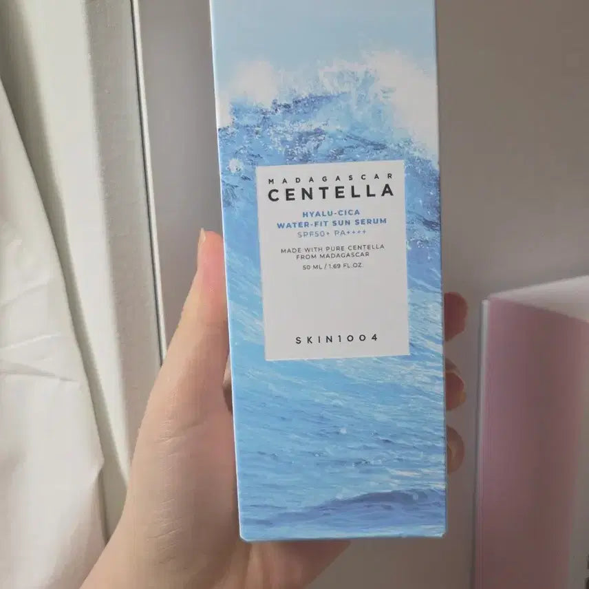 [BUNJANG] Skin1004 Madagascar Centella Hyalu-Cica Water-Fit Sun Serum 50ml / 스킨1004 마다가스카르 센텔라 히알루-시카 워터핏 선세럼 50ml