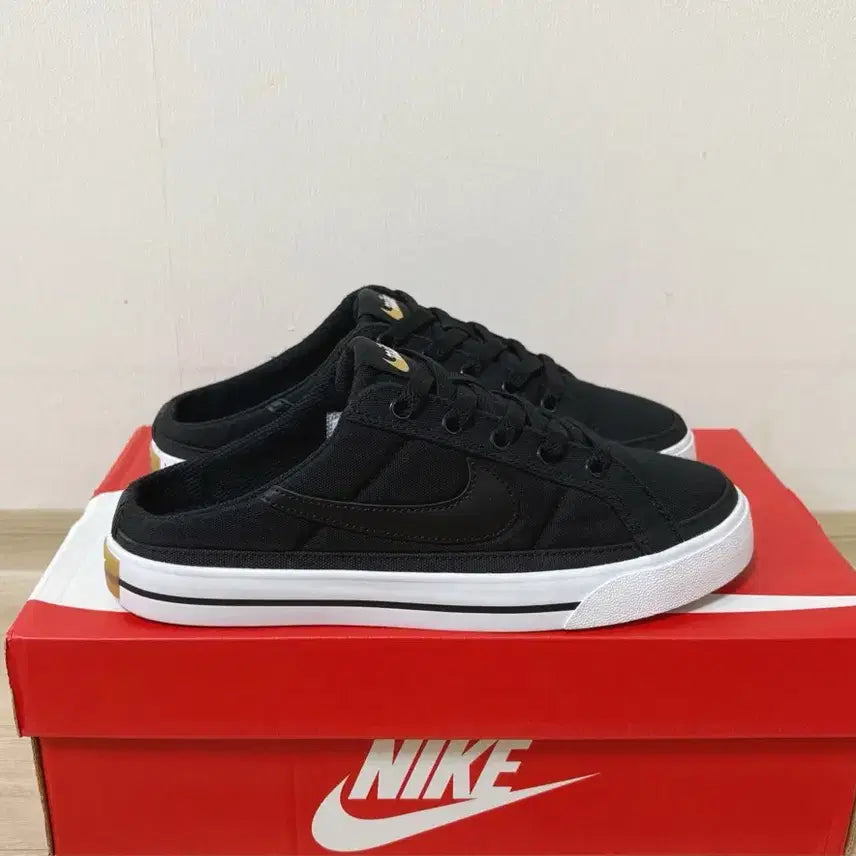 [BUNJANG] Nike Court Legacy Mule Black Sneakers / [245] W 나이키 코트 레거시 뮬 블랙 스니커즈