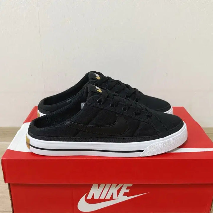 [BUNJANG] Nike Court Legacy Mule Black Sneakers / [245] W 나이키 코트 레거시 뮬 블랙 스니커즈