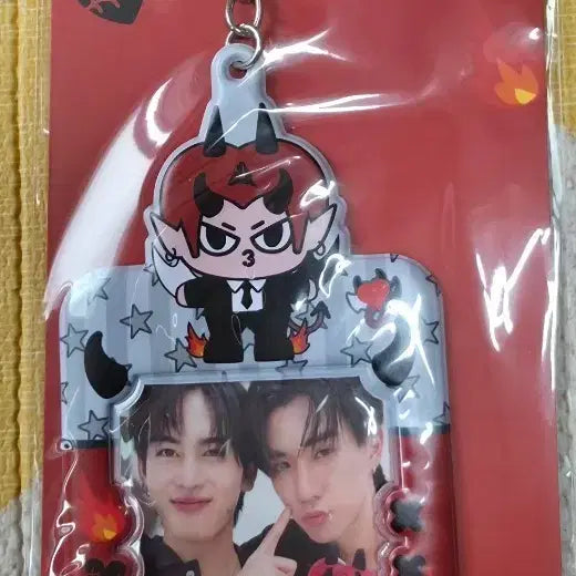 [BUNJANG] GMM TV SHOP Perth Santa Card Holder / GMM TV SHOP 퍼스산타 카드홀더 팝니다