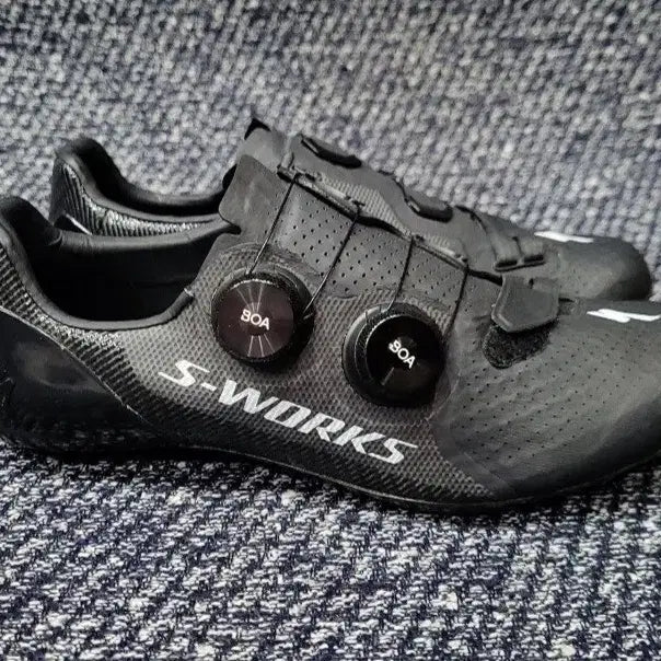 [BUNJANG] S-Works Top-Tier Carbon Road Cycling Shoes / S-WORKS 에스웍스 최상급 카본 로드클릿슈즈
