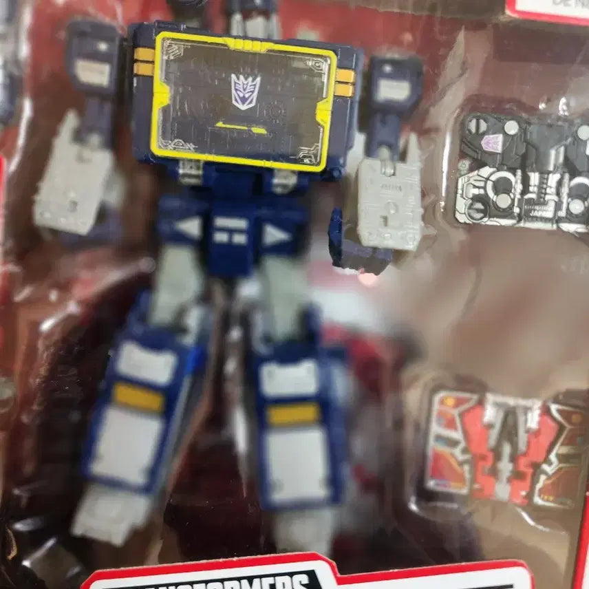 [SOLD OUT] 트랜스포머 WFC-14 사운드웨이브 넷플릭스 에디션