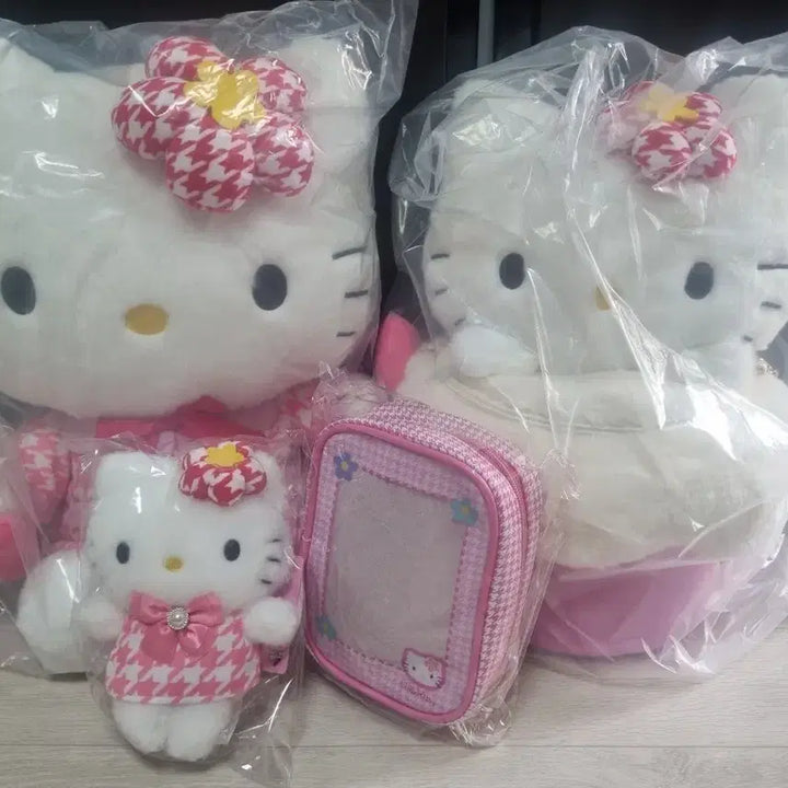 [BUNJANG] Sanrio China Kuji Hello Kitty Bundle Set (B, C, E, G Prizes) / 산리오 중국쿠지 B상 C상 E상 G상 헬로키티 일괄판매