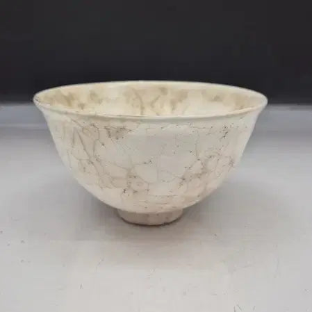 [BUNJANG] 1st Generation Doega Master Buncheong White Porcelain Tea Bowl / 1세대도에가 선생 -분청백자다완/