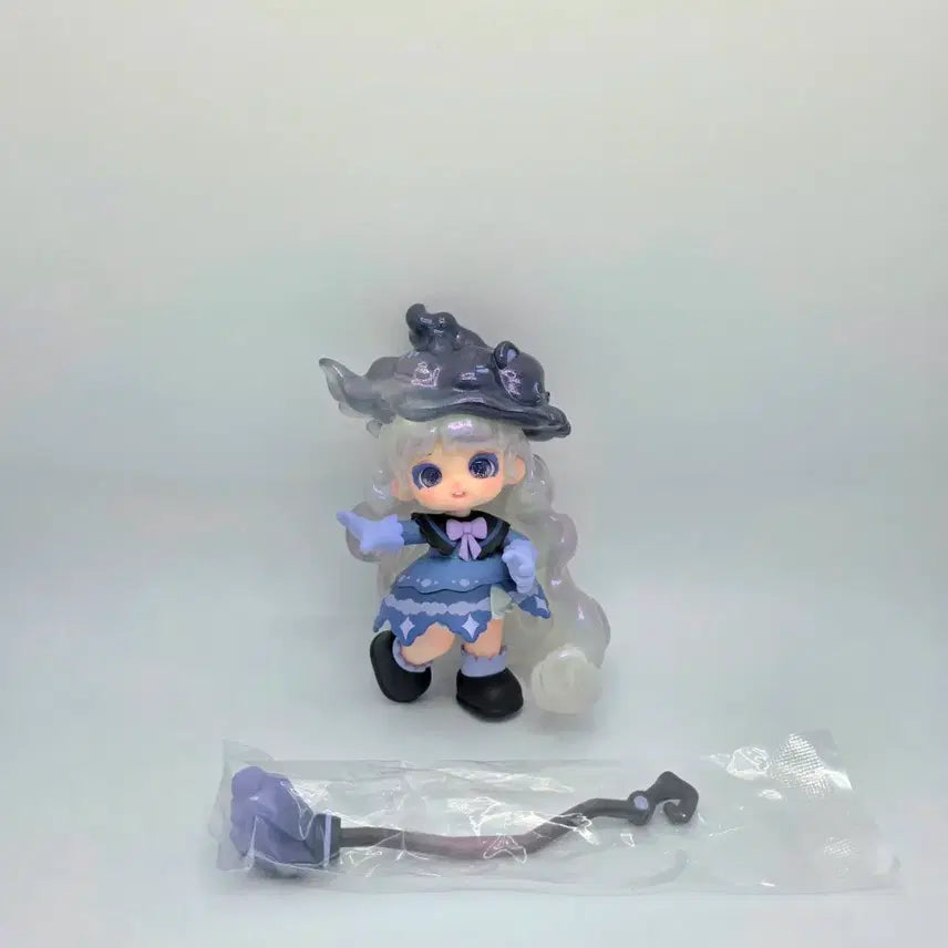 [BUNJANG] Jotoys Miana Black Cat Witch Figure / 미아나 더 슬리핑 캐슬 피규어