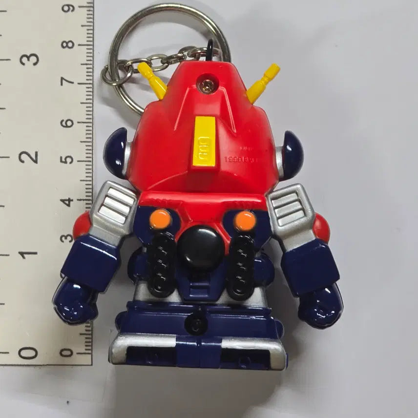 [BUNJANG] Combattler V Super Robot Chogokin Mini Figure Keychain with Light-Up Eyes / 초전자로보 콤바트라 V 슈퍼로봇대전 미니 피규어 장난감 키홀더 눈불빛작동