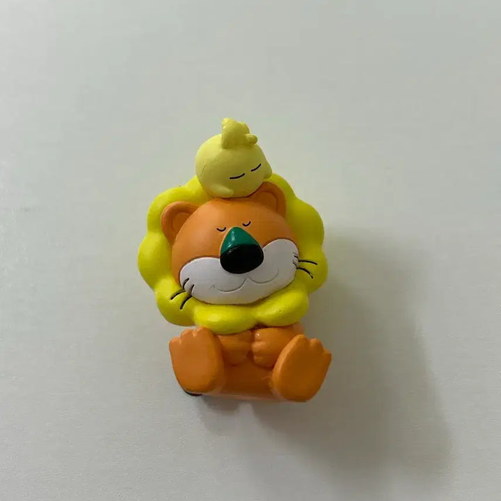 [BUNJANG] Tabekodōbutsu Lion Gacha Figure / 타베코도부츠 사자 피규어 가챠