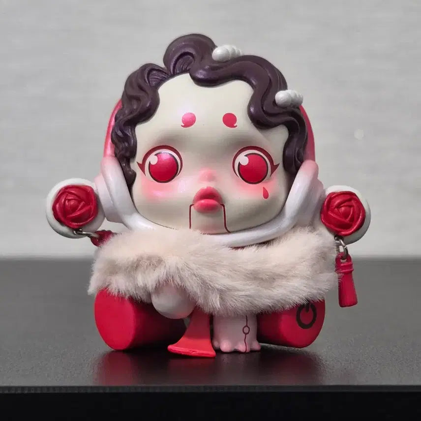[BUNJANG] Pop Mart Skullpanda Puppet Singer Figure (City of Night Series) / [팝마트] 6.4cm 스컬판다 피규어 5탄 시티오브나이트 시리즈 가수