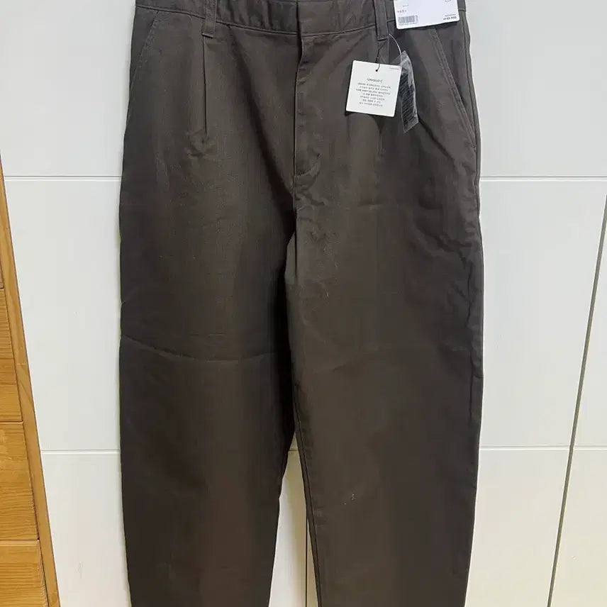 [SOLD OUT] 유니클로C 배럴팬츠 브라운 M
