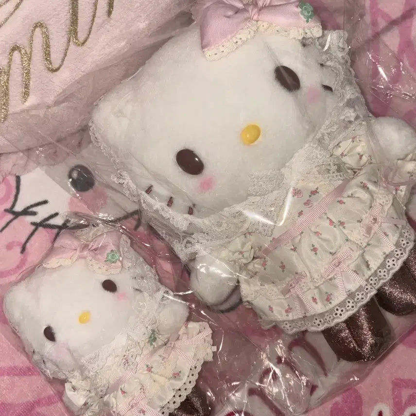 [BUNJANG] Sanrio Forest Lace Kitty Plush + Mascot Bundle Set / 산리오 포레스트 레이스 키티 누이 + 마스코트 일괄