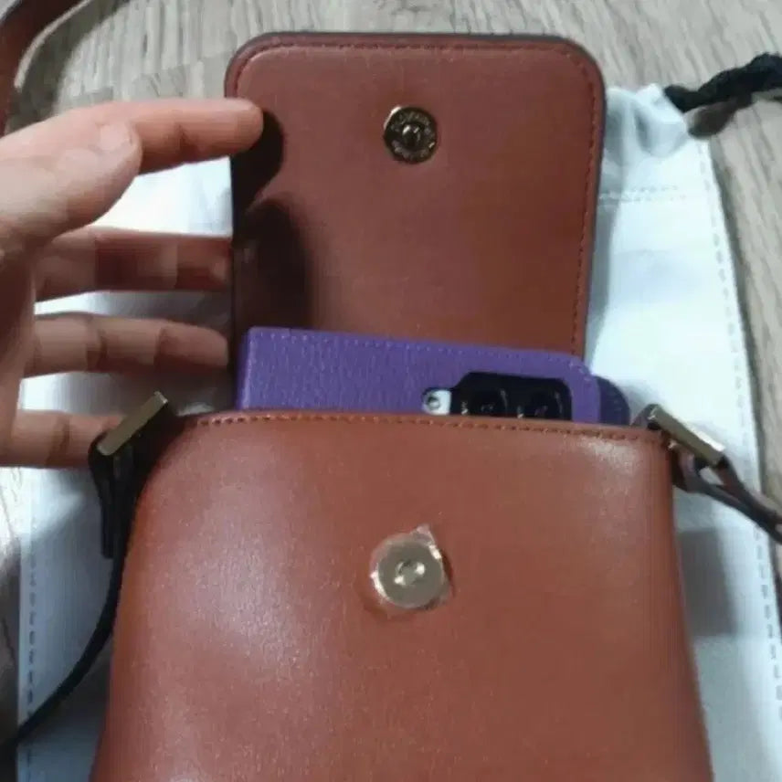 [BUNJANG] Montsac Monica Mini Baguette Bag / 몽삭 모니카 미니 바게트백