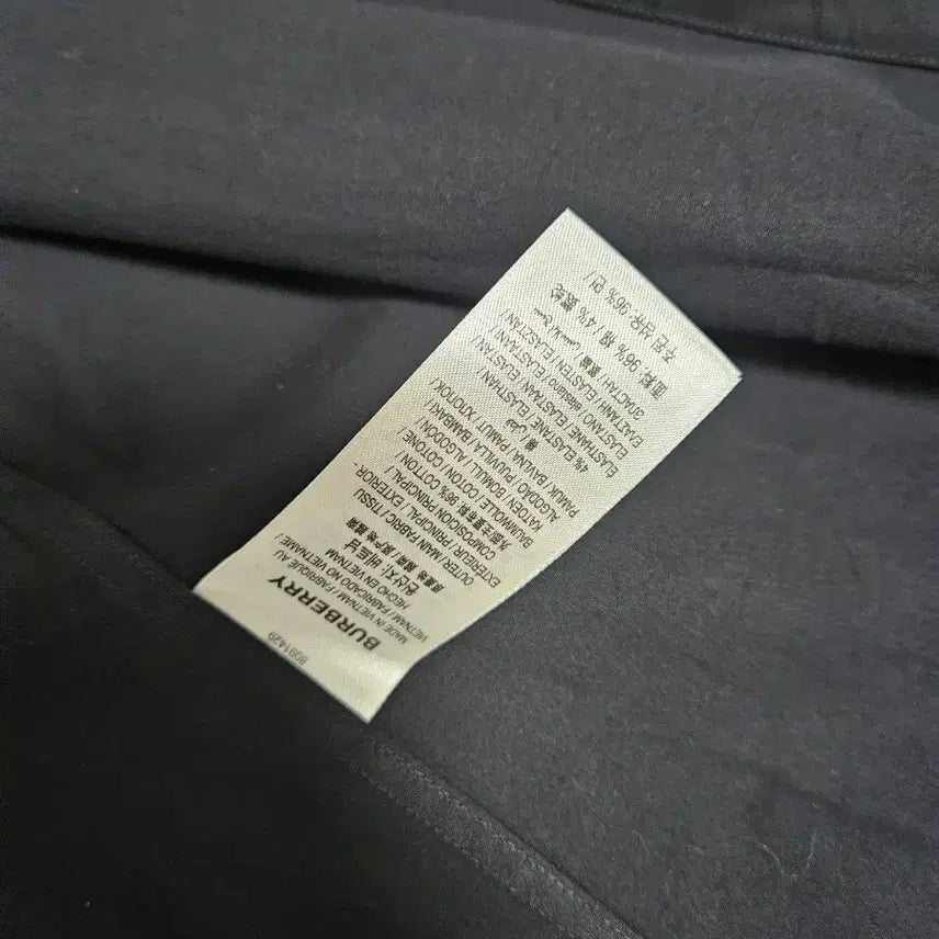[BUNJANG] Burberry Shefford Black Shirt M Size / 버버리 쉐포드 블랙남방 m사이즈