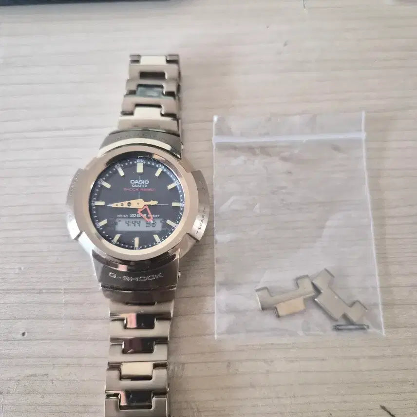 [BUNJANG] G-Shock Full Metal AWM-500GD-9ADR Solar Gold Watch / 지샥 풀메탈 AWM-500GD-9ADR 솔라 골드