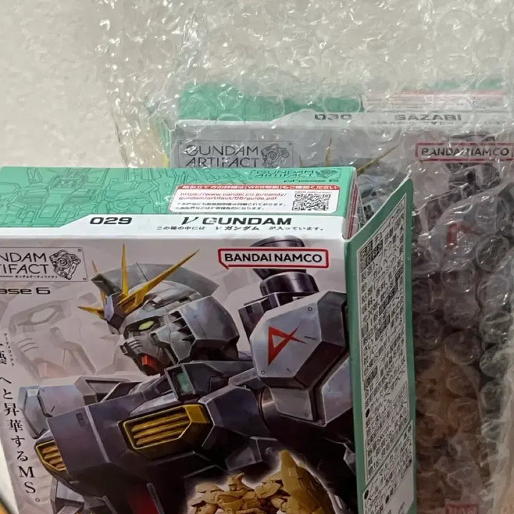 [BUNJANG] Bandai Gundam Artifacts Vol. 6 Nu Gundam &amp; Sazabi Set / 반다이 건담 아티팩트 뉴건담 사자비 아티팩트6