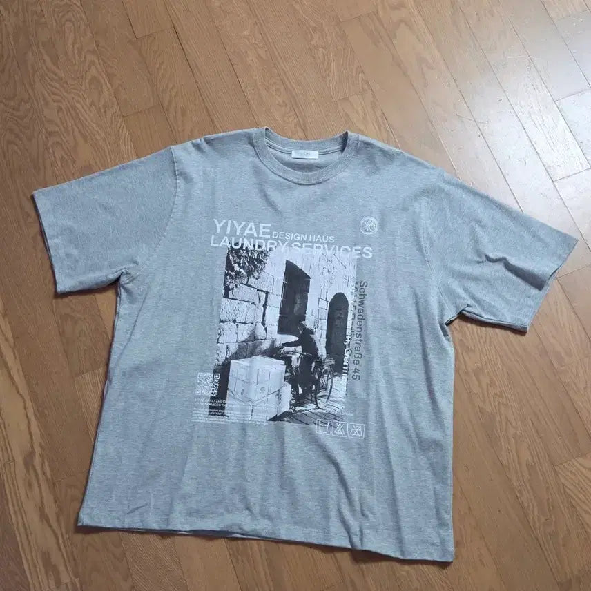 [BUNJANG] Leeye Graphic T-Shirt Gray L / 이예 반팔 티셔츠 그레이 L사이즈
