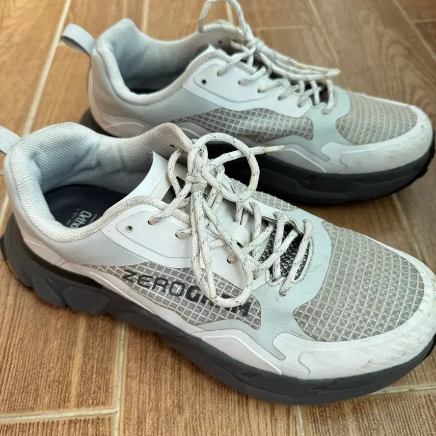 [BUNJANG] Zerogram Kahun V Trekking Shoes 270 / 제로그램 카혼V 트레킹슈즈 270
