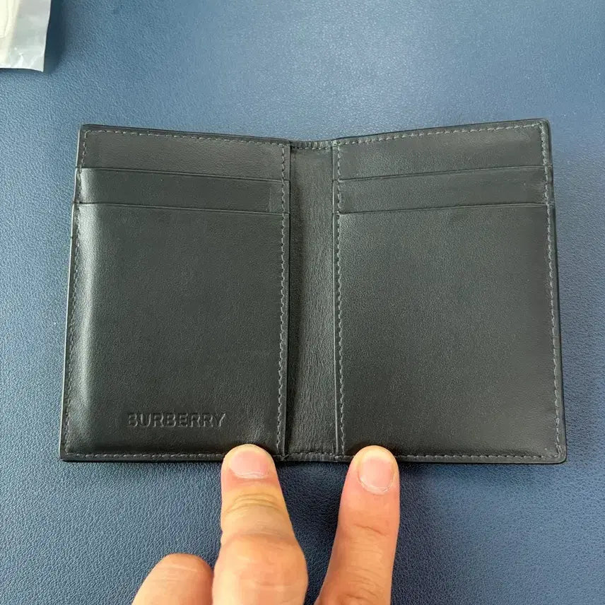 [BUNJANG] Burberry Logo Check Card Case Charcoal / 버버리 로고 체크 카드 케이스 차콜 팝니다