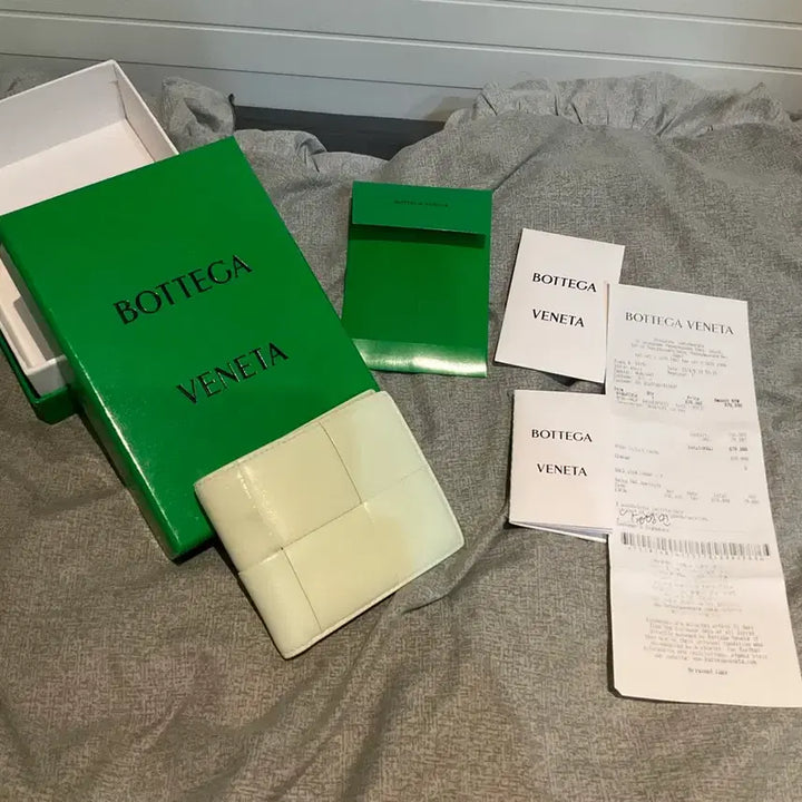 [BUNJANG] Bottega Veneta Bi-fold Wallet / [SS+] 보테가베네타 반지갑