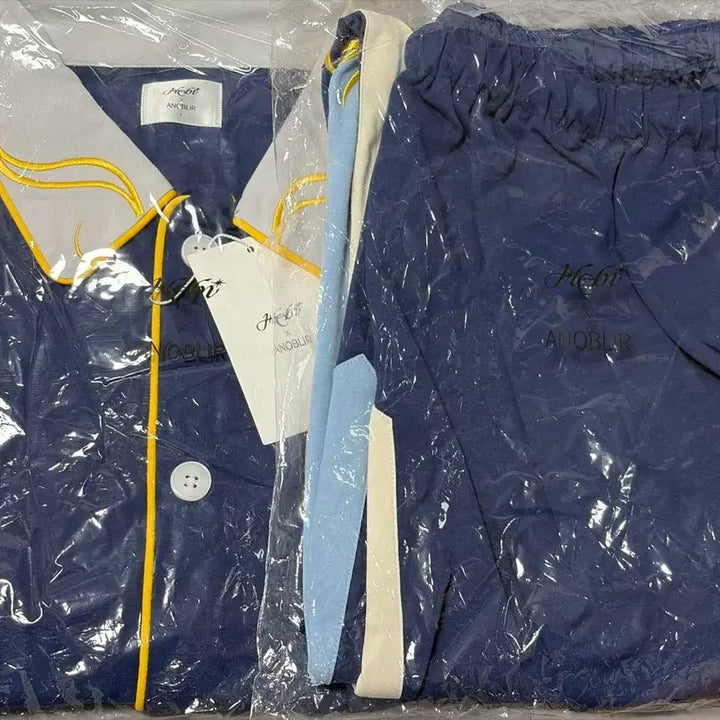 [BUNJANG] Hebi Anobleer Pajama Set Size 1 / hebi 헤비 아노블리어 잠옷 1사이즈