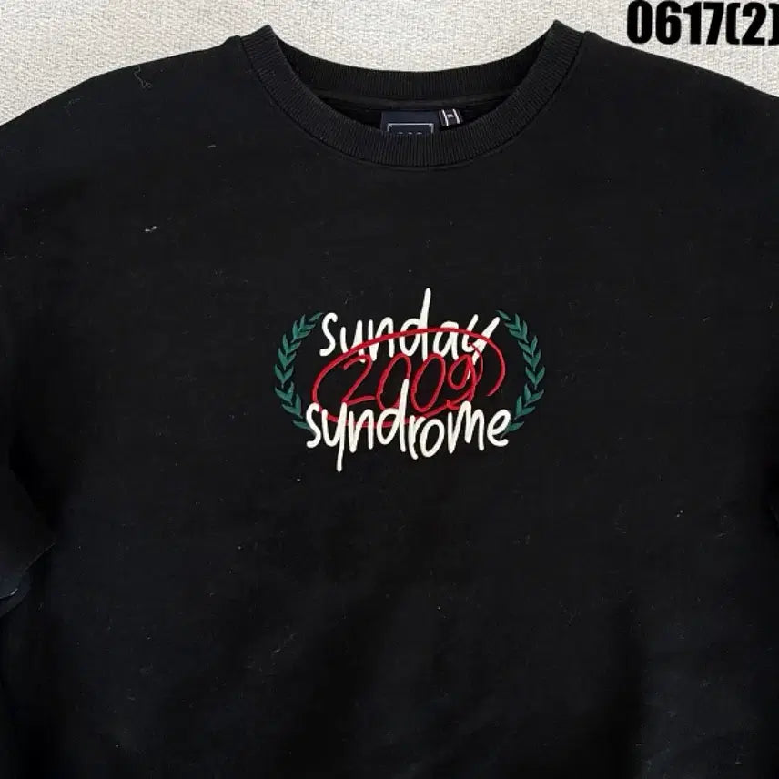 [BUNJANG] Romantic Crown Sunday Syndrome Sweatshirt Black XL / 로맨틱크라운 선데이 신드롬 맨투맨 블랙 XL 0617