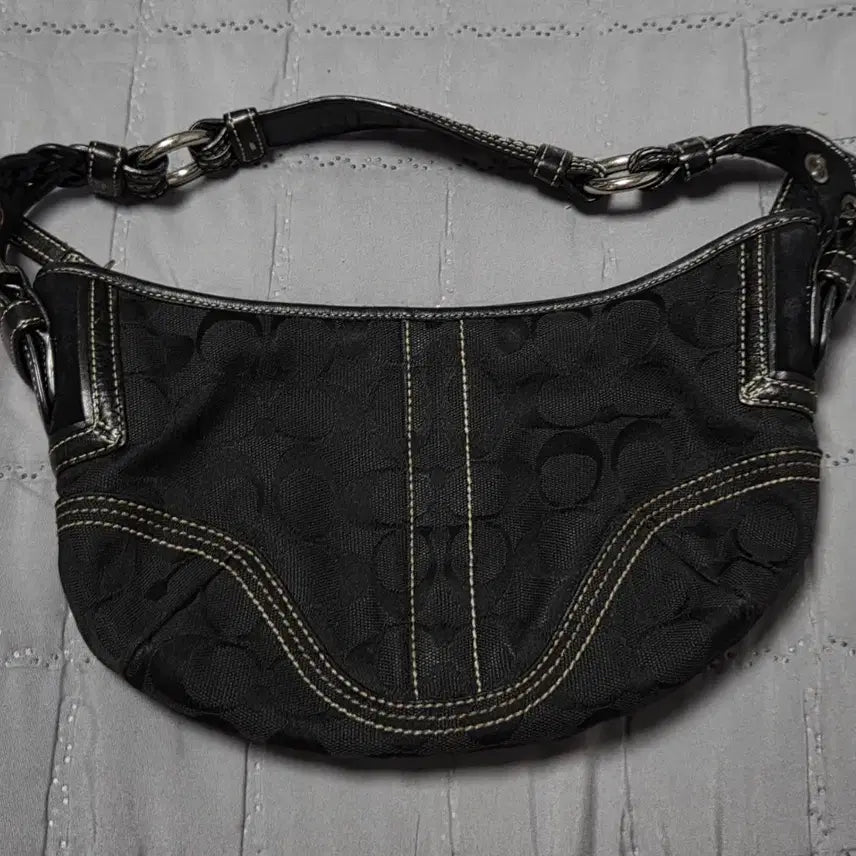 [BUNJANG] Coach Y2K Black Shoulder Bag / 코치 y2k 블랙숄더백