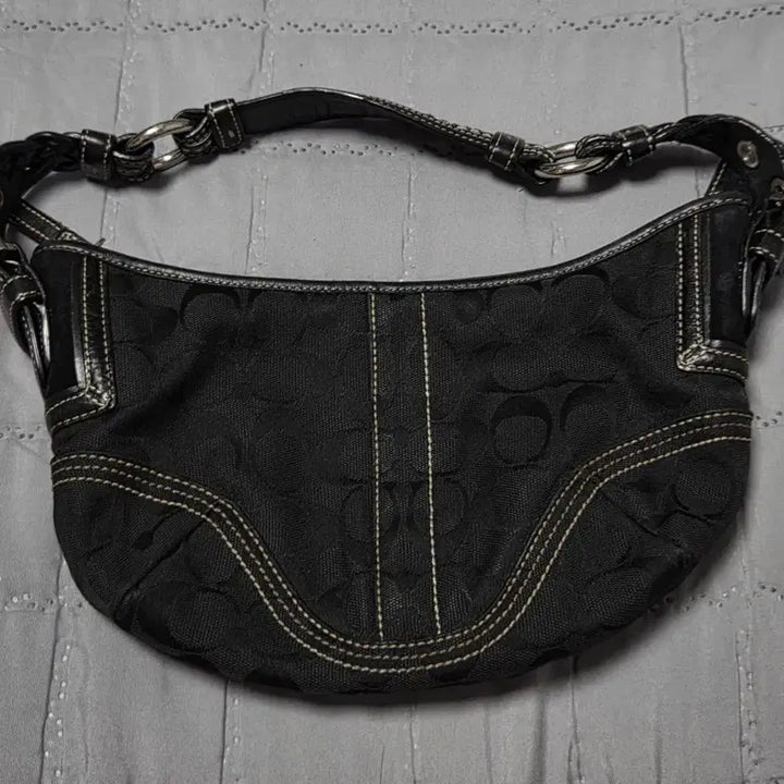 [BUNJANG] Coach Y2K Black Shoulder Bag / 코치 y2k 블랙숄더백