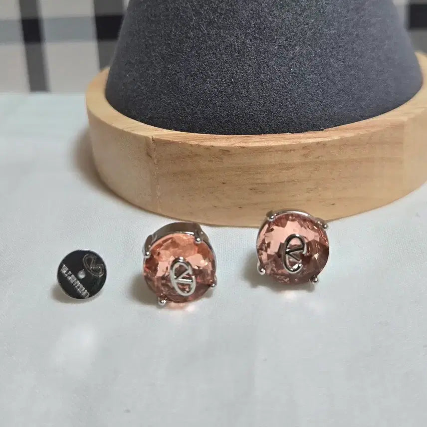 [BUNJANG] Au750 18K White Gold Filled Crystal Earrings / 