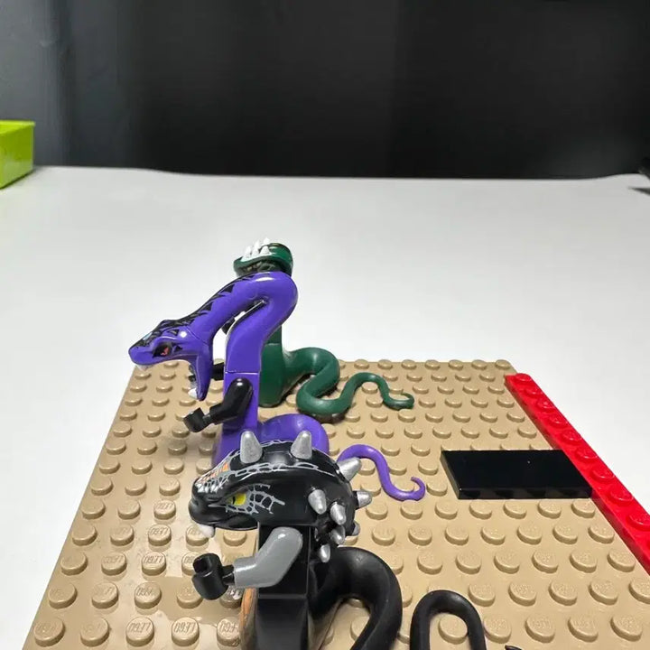 [BUNJANG] LEGO Ninjago Serpent Tribe Pythor, Exsidian, Skalodor Set / 닌자고 뱀 부족 파이토 엑시디쿠스 스칼라도 세트 판매