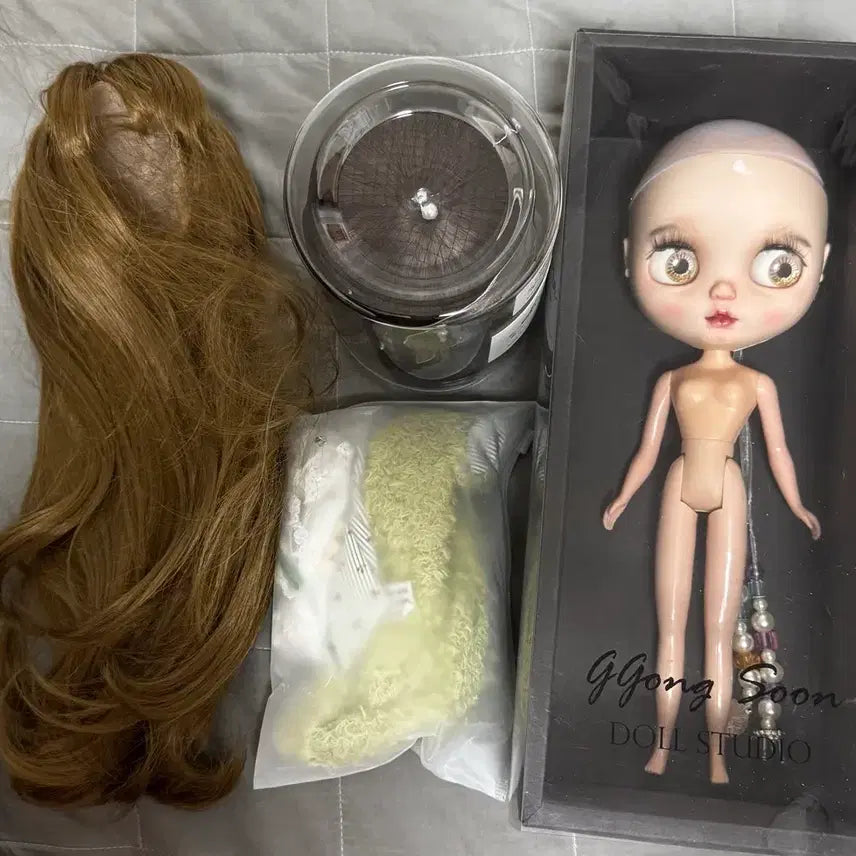 [BUNJANG] Custom Blythe Doll with Wig and Outfits / 커스텀 블라이스 브라이스 양도해요