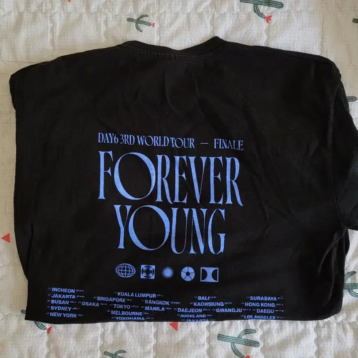 [BUNJANG] Day6 Forever Young Finale Concert MD T-Shirt / 데이식스 포에버영 피날레 콘서트 엠디 티셔츠