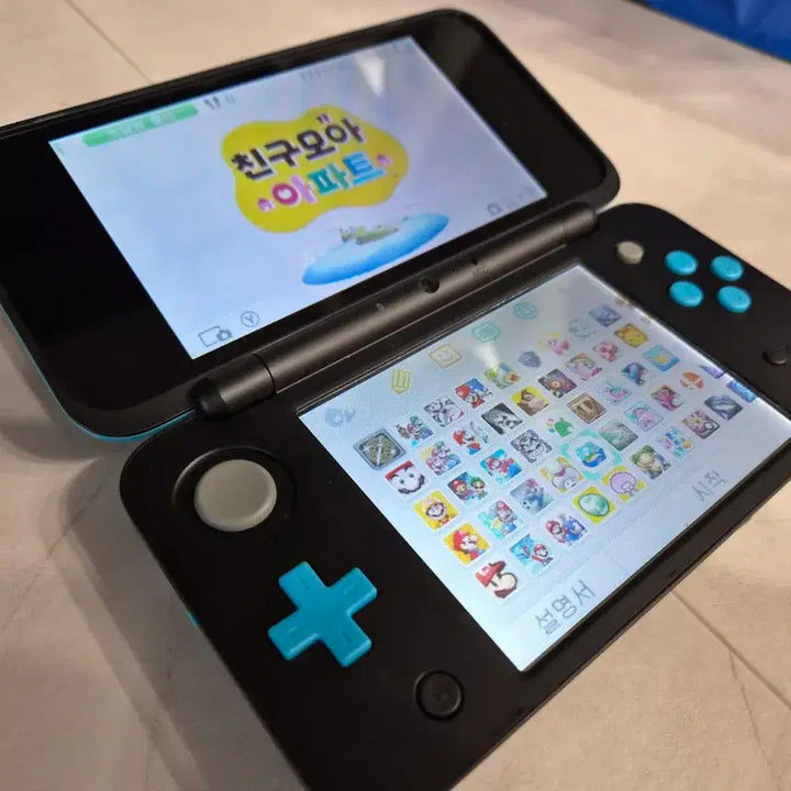 [BUNJANG] Nintendo NEW 2DS XL 128GB Bundle with 64GB MicroSD Card / 닌텐도 NEW 2ds 128GB, +DS 64GB