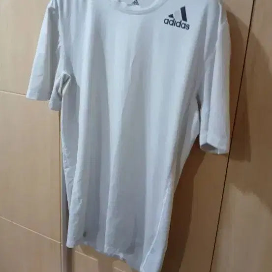 [BUNJANG] Adidas Short Sleeve T-Shirt Grey Size 95 / 아디다스 반팔 연그레이색티셔츠/95