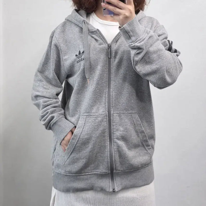 [BUNJANG] Adidas Back Printing Hooded Zip-Up Grey / [프립]110/아디다스 백 프린팅 후드집업 그레이