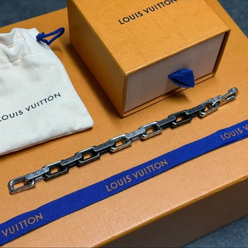 [BUNJANG] Louis Vuitton Chain Links Bracelet M Size / 루이비통 체인링크 브레이슬릿 M사이즈