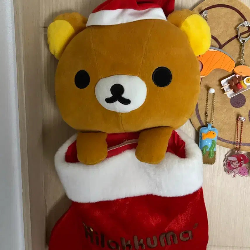 [BUNJANG] Rilakkuma Christmas Sock Doll Wall Pocket / 리락쿠마 크리스마스 양말 인형 월포켓 방꾸 벽꾸