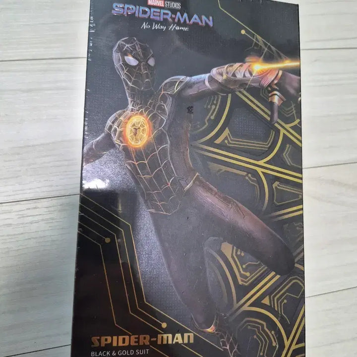 [BUNJANG] ZD Toys Spider-Man Black and Gold Suit Figure (Sealed) / 미개봉) zd toys 스파이더맨 블랙 앤 골드 슈트 피규어