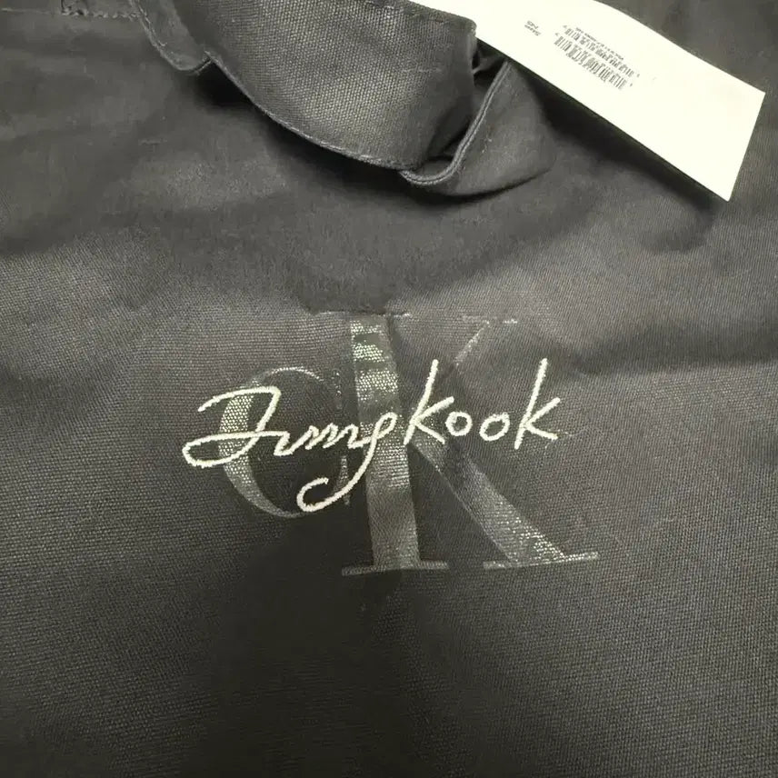 [BUNJANG] Calvin Klein Jungkook Limited Edition Eco Bag / 캘빈클라인 정국 한정판 에코백