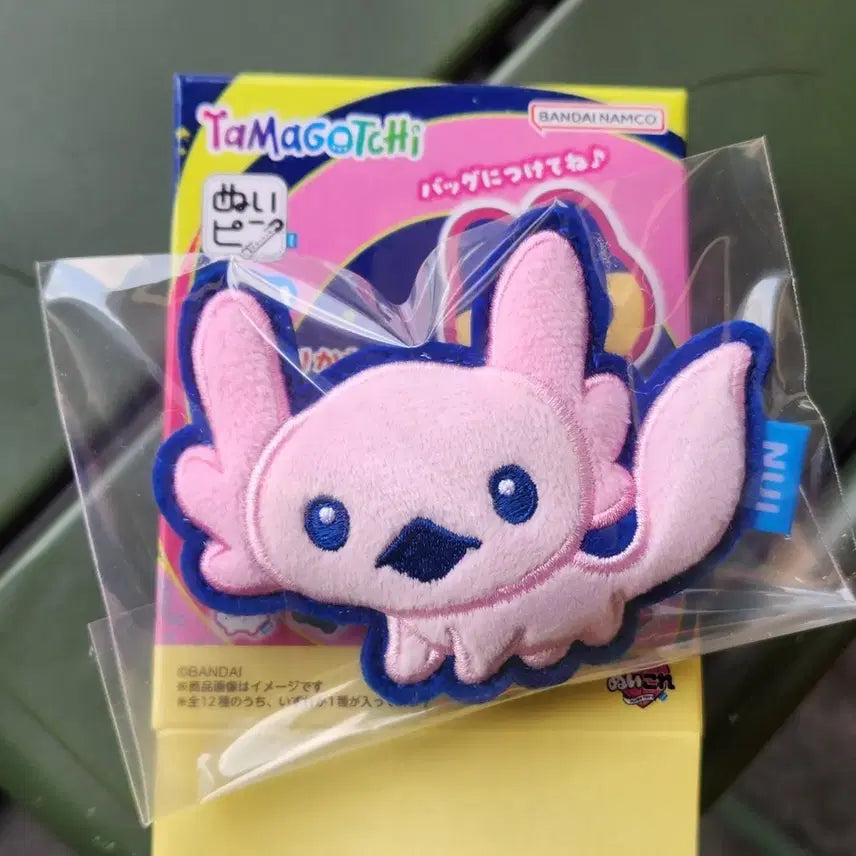 [BUNJANG] Tamagotchi UpaRupa Axolotl Plush Wappen Badge / 다마고치 우파루파 아홀로파치 인형 와펜 뱃지